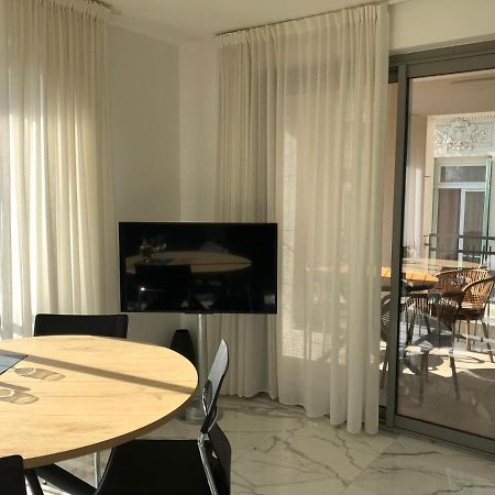 Apartamento Saint Jhon Menton Exterior foto