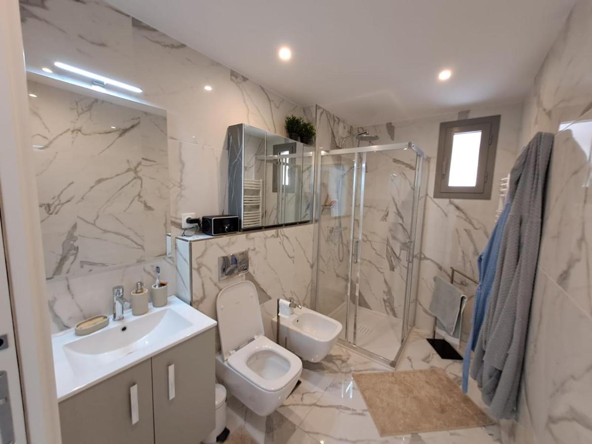 Apartamento Saint Jhon Menton Exterior foto