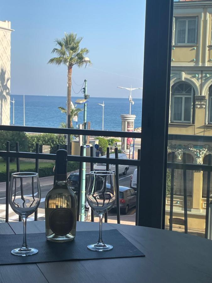 Apartamento Saint Jhon Menton Exterior foto