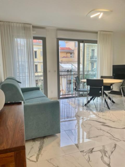 Apartamento Saint Jhon Menton Exterior foto